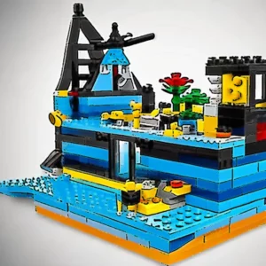 Read more about the article LEGO JAWS Set Is a Challenging Build That Immerses You in Plastic Brick Water